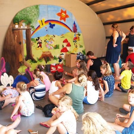 Sfeervolle Chalet Op De Veluwe In Hoenderloo Otel Dış mekan fotoğraf