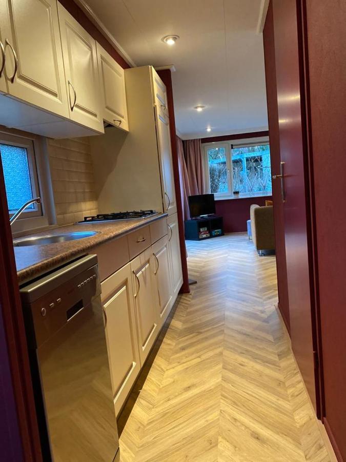 Sfeervolle Chalet Op De Veluwe In Hoenderloo Otel Dış mekan fotoğraf